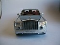 1:18 TRL Models Rolls-Royce Phantom EWB 2003 Silver/Black. Subida por Ricardo